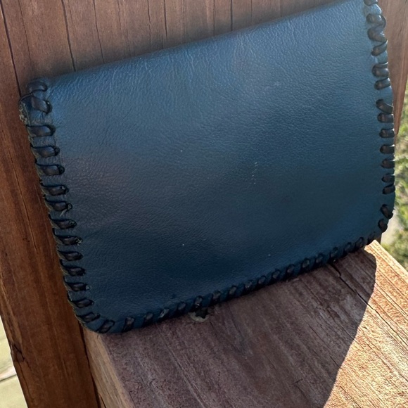 Vintage Blue Leather Wallet - Picture 3 of 5
